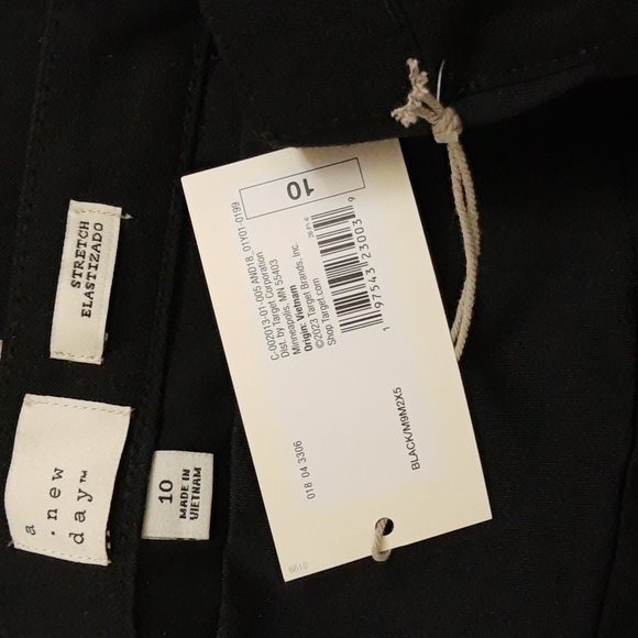 A New Day Adaptive Seated Fit Curvy Bottom Pants Women Black - Picture 5 of 10